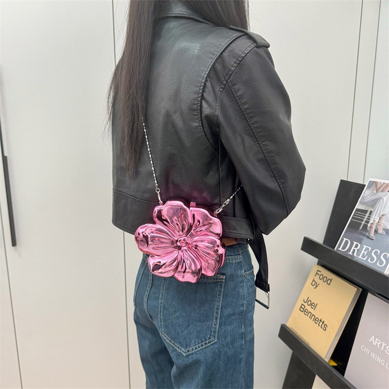 Bolso de mano de plástico con  - Wallet Chain Bag reseña y precio